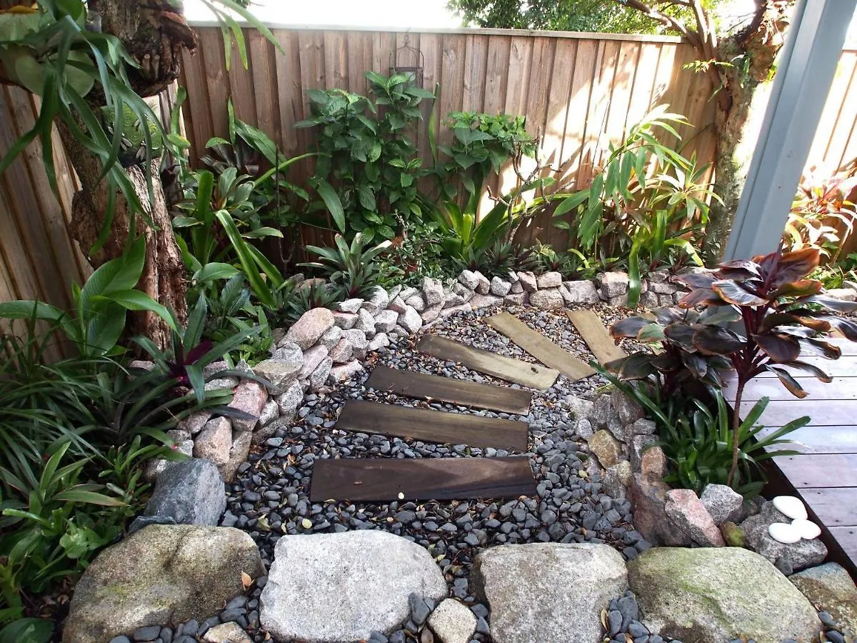 Malibu Apartment - Peregian Beach
